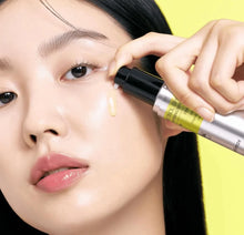 Load image into Gallery viewer, Celimax Retinol Shot Tightening Serum 30ml