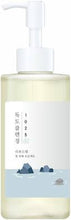 Load image into Gallery viewer, Round Lab 1025 Dokdo Cleansing Oil 200ml