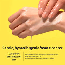 Load image into Gallery viewer, goodal Green Tangerine Vita C Cleansing Foam 150ml

